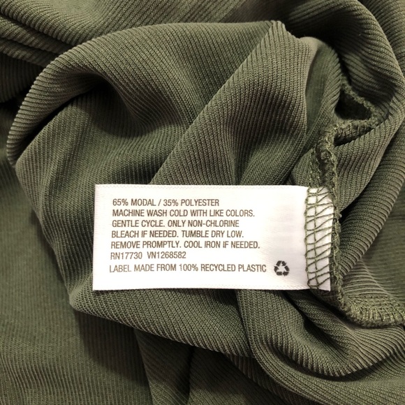 Green Top - Picture 6 of 6